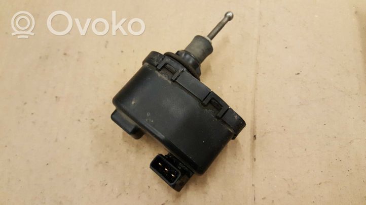 Volkswagen Golf I Headlight level adjustment motor 165941295