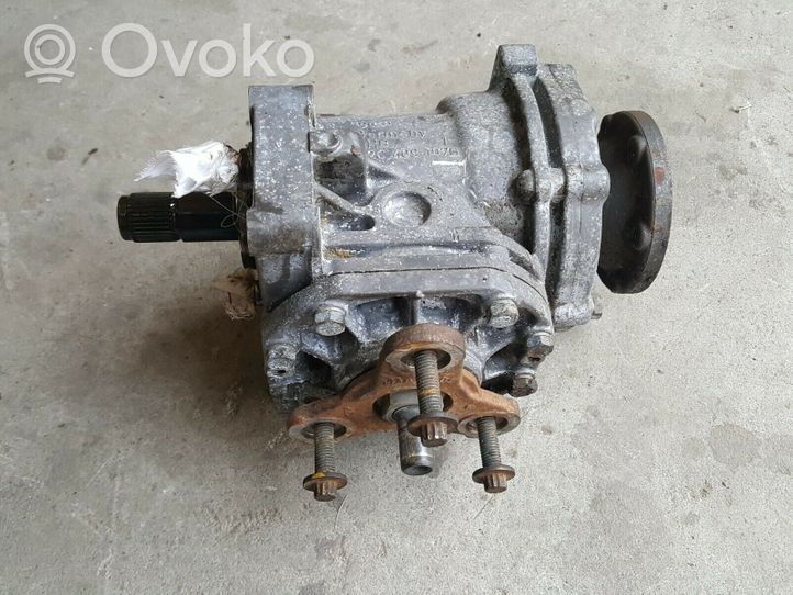 Volkswagen Golf II Gearbox transfer box case 02C409107B