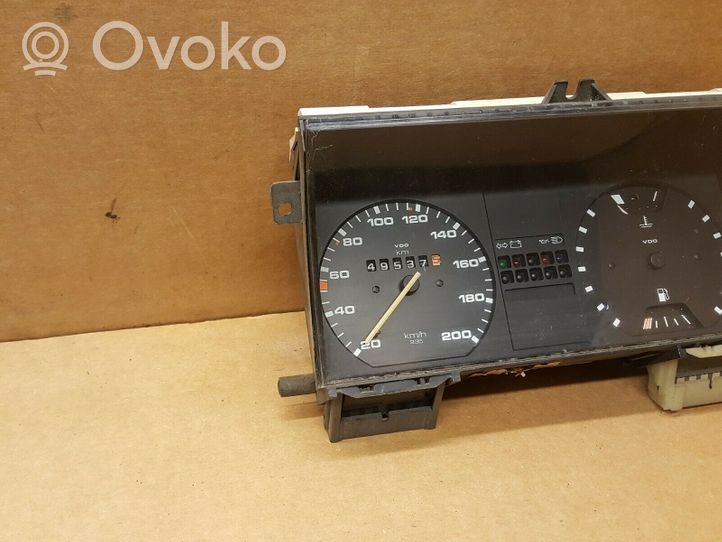 Volkswagen Jetta II Speedometer (instrument cluster) 191919033Q