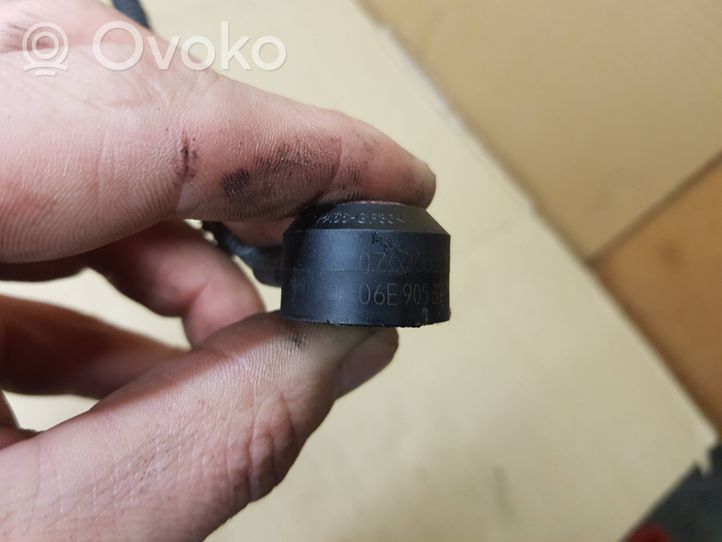 Audi A3 S3 A3 Sportback 8P Detonation knock sensor 06E905377A