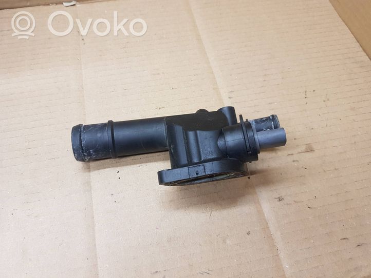 Volkswagen Eos Tubo flessibile del liquido di raffreddamento del motore 03G121132B