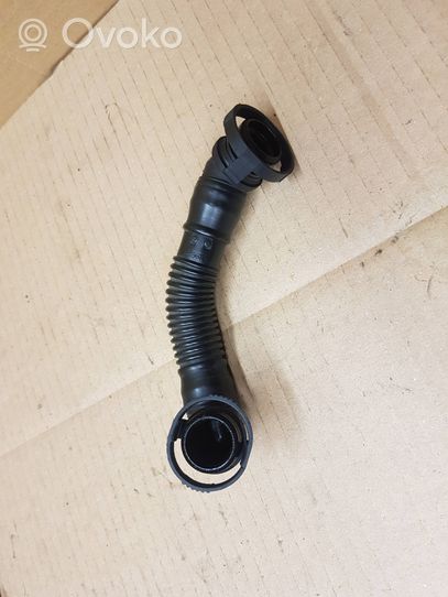 Volkswagen Eos Breather hose/pipe 03L103493