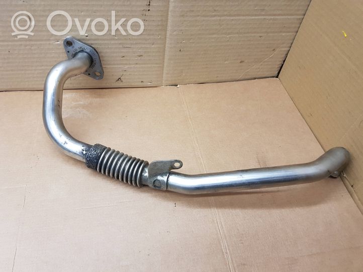 Volkswagen Eos Tuyau de raccordement solide EGR 03L131521