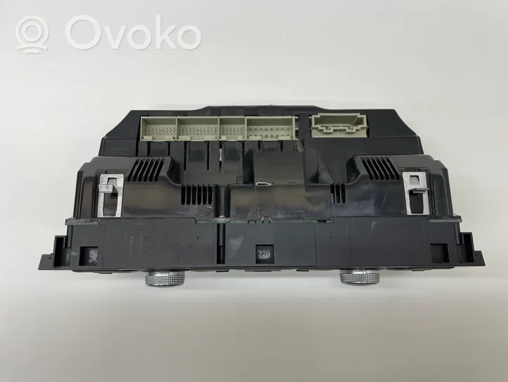 Audi A6 S6 C6 4F Gaisa kondicioniera / klimata kontroles / salona apsildes vadības bloks (salonā) 4F1820043AG