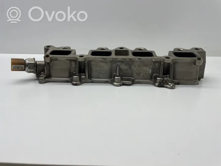 Volkswagen Golf VI Intake manifold 03C906051H