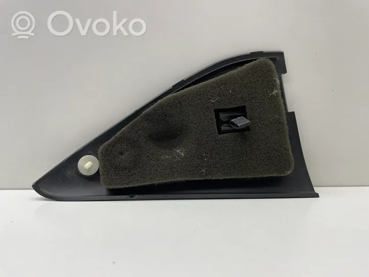 Seat Ibiza IV (6J,6P) Moulures des vitres de la porte arrière 6J8839971