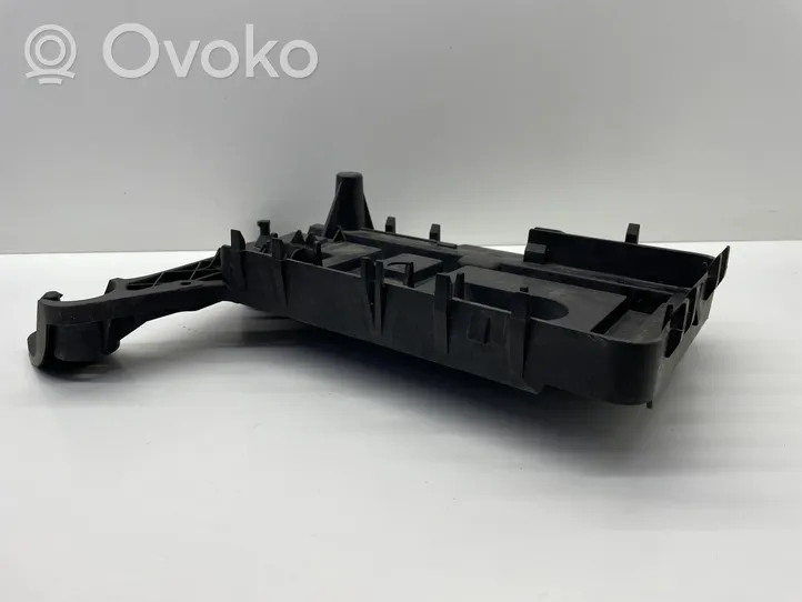 Volkswagen Jetta V Battery tray 1K0915333C