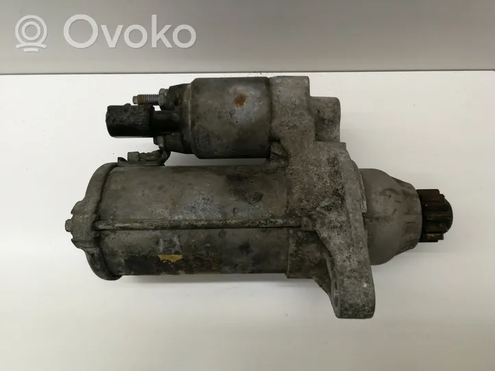 Volkswagen Golf VII Starter motor 