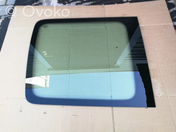 Volkswagen Caddy Rear side window/glass 