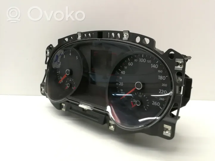 Volkswagen Golf VII Speedometer (instrument cluster) 5G0920851