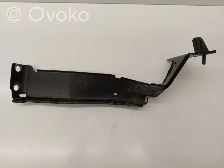 Audi A4 S4 B8 8K Support de montage d'aile 8K0821136B