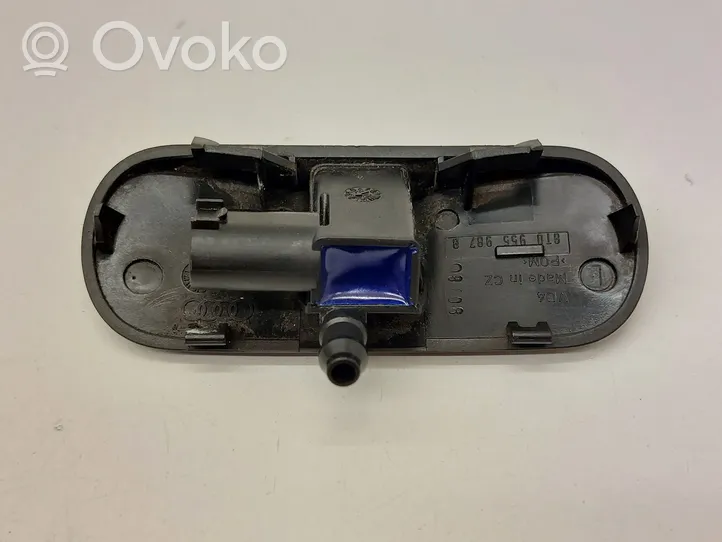 Audi A4 S4 B8 8K Ugello a spruzzo lavavetri per parabrezza 8T0955987B