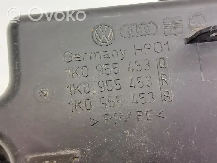 Volkswagen Eos Бачок оконной жидкости 1K0955453Q
