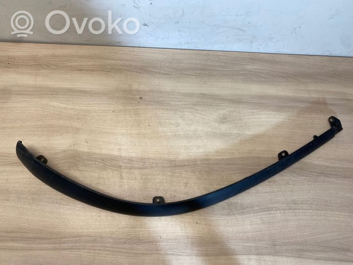 Toyota Auris 150 Etupuskurin reuna 7685202110