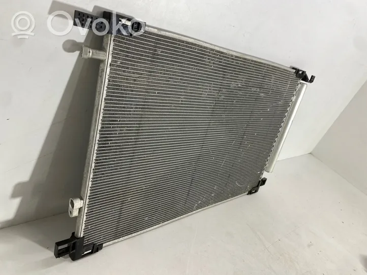 Toyota RAV 4 (XA50) Radiateur de refroidissement 