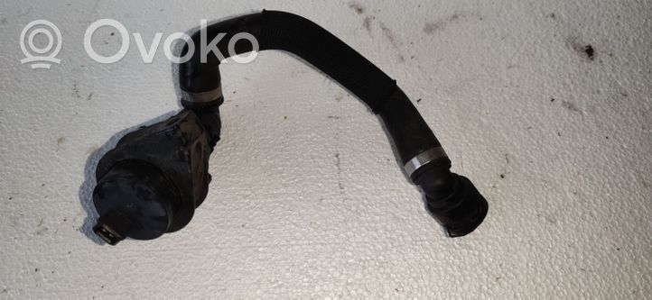 BMW X5 F15 Pompe à eau de liquide de refroidissement 9197085