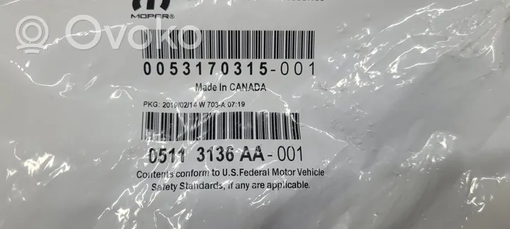 Chrysler Town & Country V Staffa di rinforzo montaggio del paraurti anteriore 05113136AA