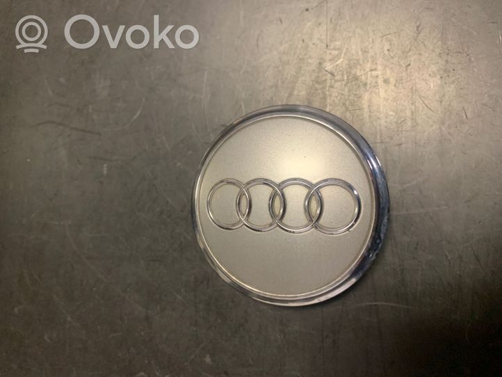 Audi Q7 4L Borchia ruota originale 4L0601170