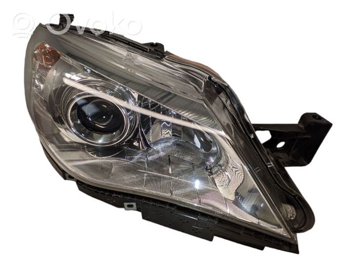 Subaru Impreza III Lampa przednia 84913FG240