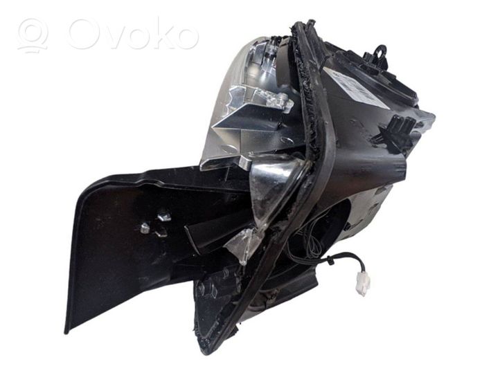 BMW X5 F15 Lampa przednia 7471348