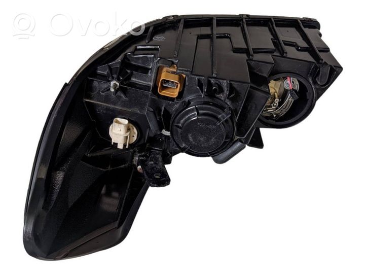 Chevrolet Epica Lampa przednia 96644844