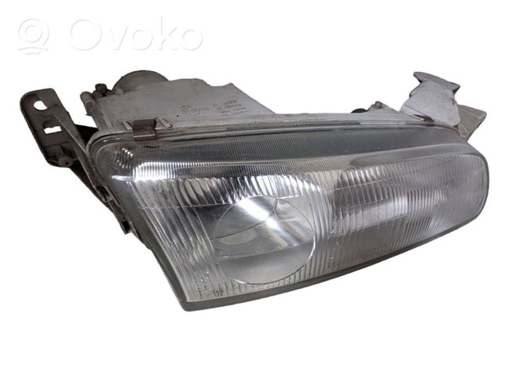 Mazda 626 Faro/fanale 10061614