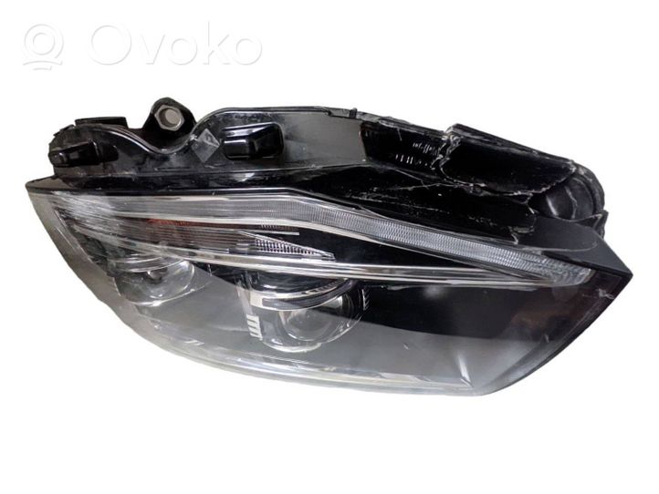 Volkswagen Multivan T6 Lampa przednia 90079562