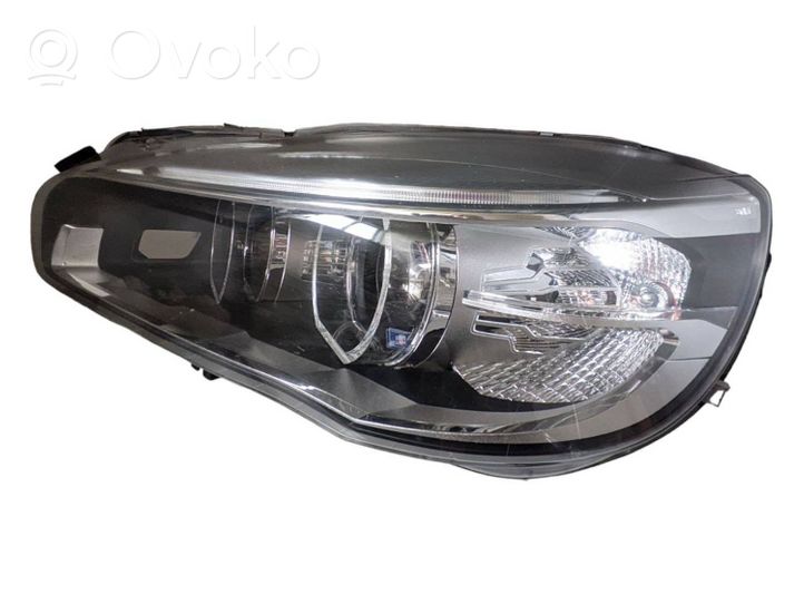 BMW 2 F46 Lampa przednia 7214903