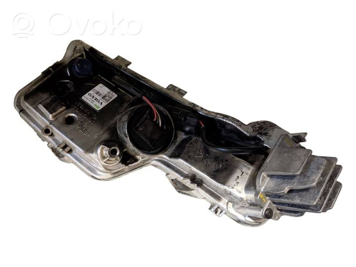 Volvo V60 Phare frontale 31353289