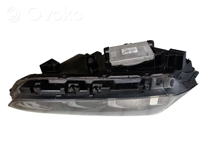 Land Rover Evoque II Lampa przednia M8D213W029BA