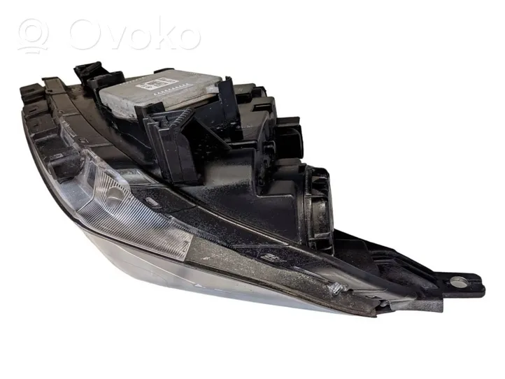 Land Rover Evoque II Lampa przednia M8D213W029BA