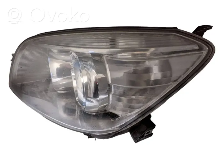 Toyota RAV 4 (XA30) Phare frontale 8113042311