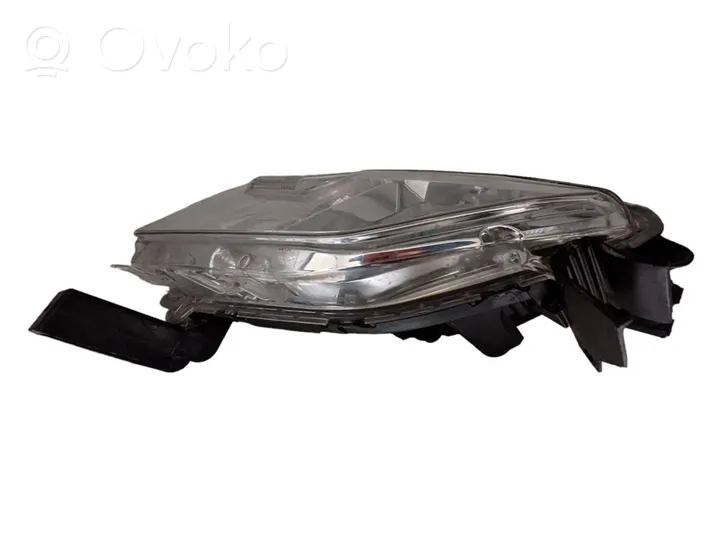 Mitsubishi Eclipse Cross Lampa przednia 8315A031