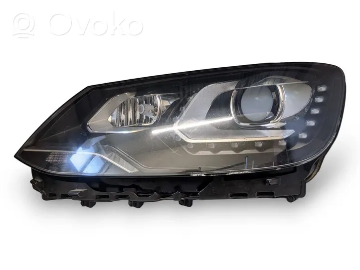 Volkswagen Sharan Lampa przednia 7N1941751B