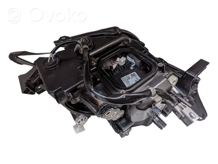 Lexus RX 330 - 350 - 400H Etu-/Ajovalo 8118548881