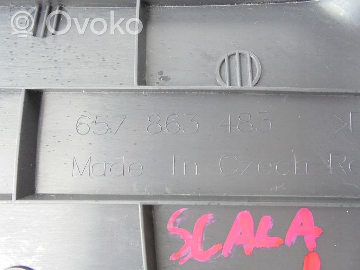 Skoda Scala Rivestimento vano piedi laterale 657863483