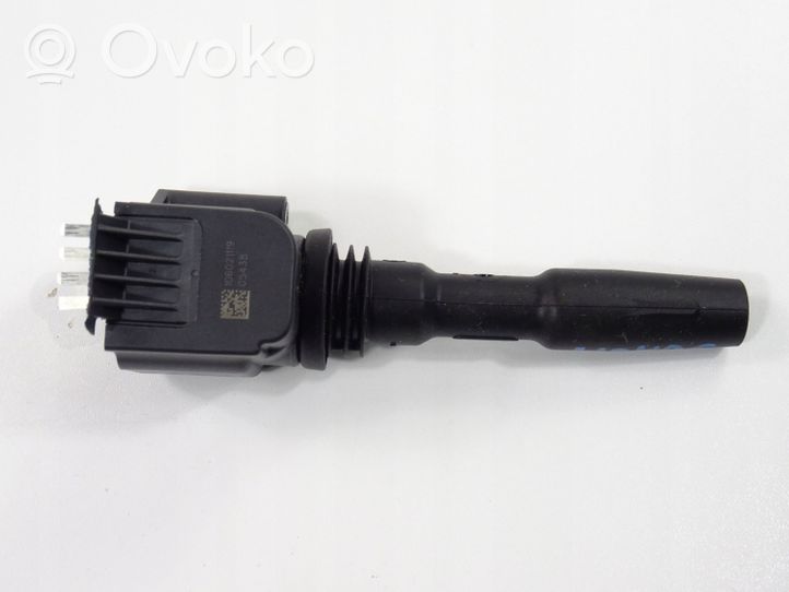 Skoda Scala Bobine d'allumage haute tension 05E905110