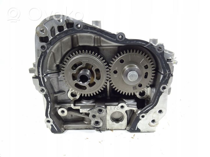 Nissan X-Trail T32 Engine head 130C03816R