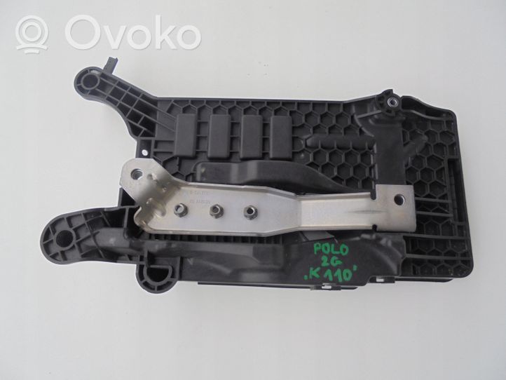 Volkswagen Polo VI AW Battery tray 