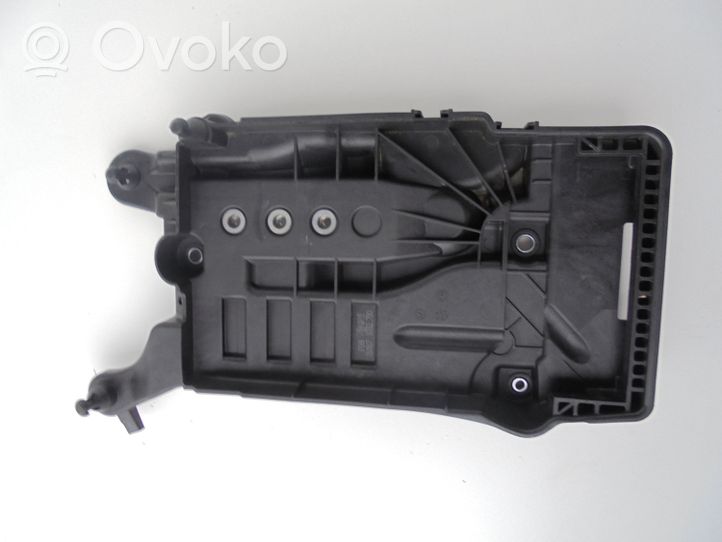 Volkswagen Polo VI AW Battery tray 