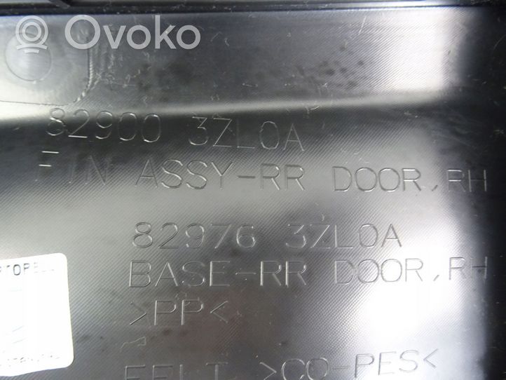 Nissan Pulsar Takaoven verhoilu 829003ZL0A