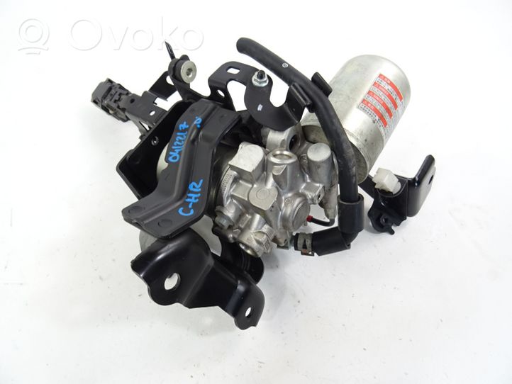 Toyota C-HR Cilindro del sistema frenante 4451047070ABS