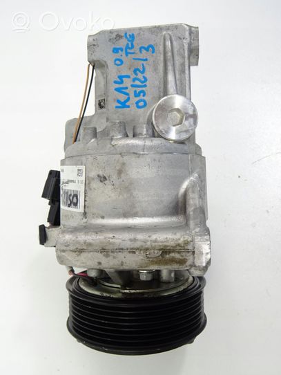 Nissan Micra K14 Ilmastointilaitteen kompressorin pumppu (A/C) 926003541R