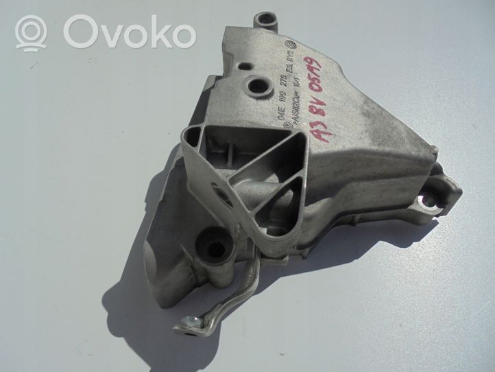 Audi A3 S3 8V Engine mounting bracket 04E199275