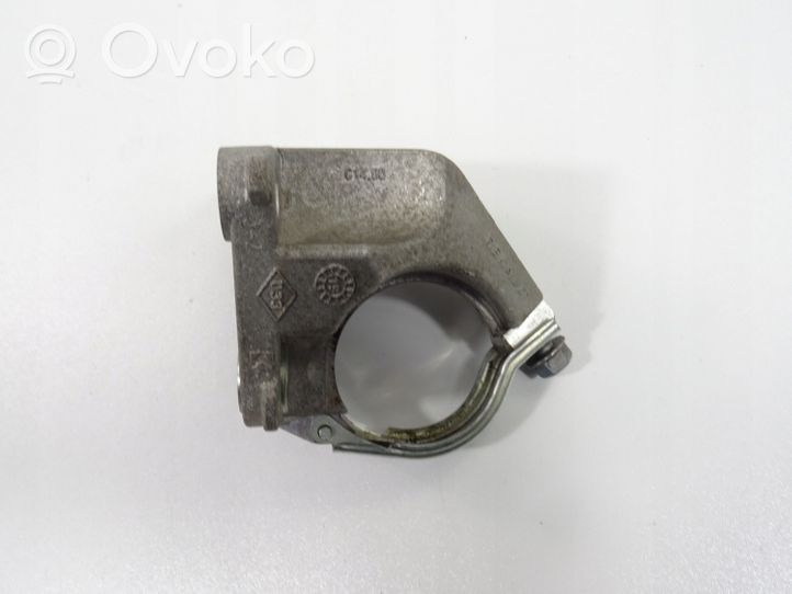 Nissan Juke II F16 Staffa del cuscinetto di supporto dell’albero di trasmissione 397743238R