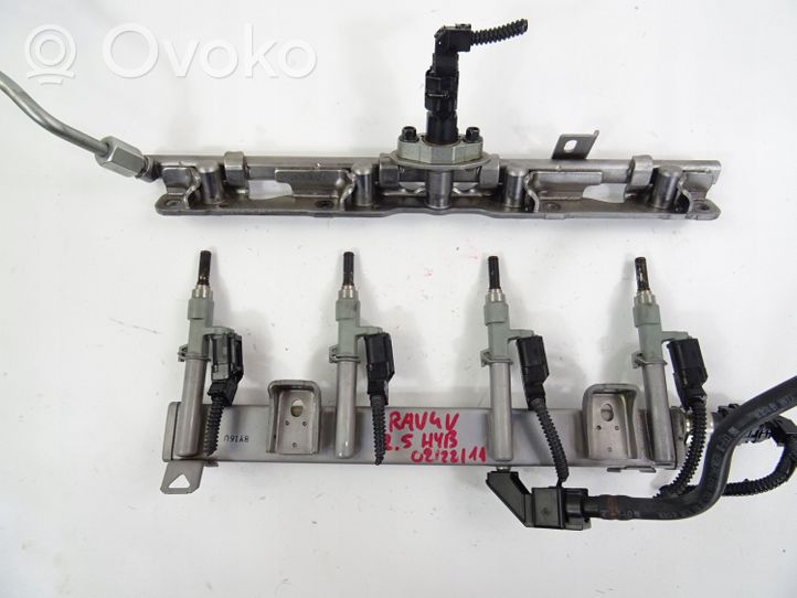 Toyota RAV 4 (XA50) Kit d'injecteurs de carburant 2325025020