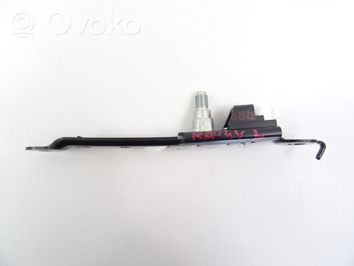 Toyota RAV 4 (XA50) Rail de réglage hauteur de ceinture de sécurité E56300