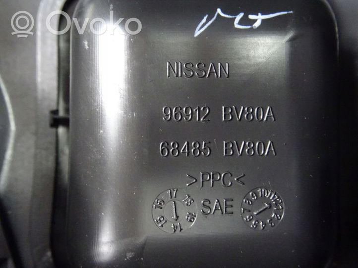 Nissan Juke I F15 Keskikonsoli 96921BV80A