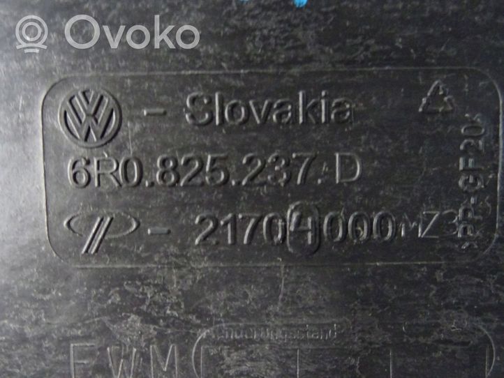 Skoda Fabia Mk3 (NJ) Osłona dolna silnika 6R0825237D