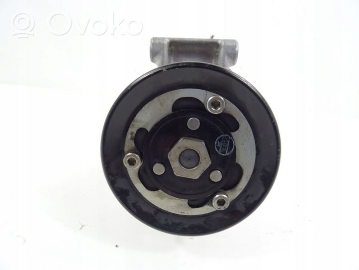 Seat Leon (5F) Ilmastointilaitteen kompressorin pumppu (A/C) 5Q0820803